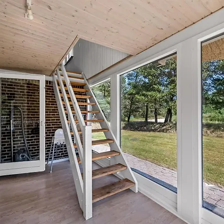 Vakantiehuis Gyrth - 2-8km From The Sea By Interhome