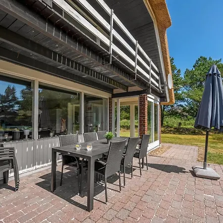 Vakantiehuis Gyrth - 2-8km From The Sea By Interhome *